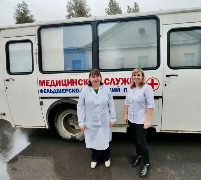 Михаил Ведерников: Благодаря выездным медицинским бригадам, которые работали рядом с избирательными участками в дни голосования, 1577 человек защитили себя от гриппа, а ещё 229 – прошли диспансеризацию и профилактические...