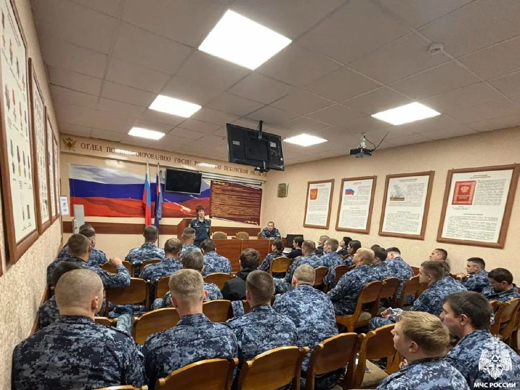 Специалисты Федеральной службы исполнения наказаний учились психологической поддержке и оказанию первой помощи Специалисты Федеральной службы исполнения наказаний учились психологической поддержке и оказанию первой помощи