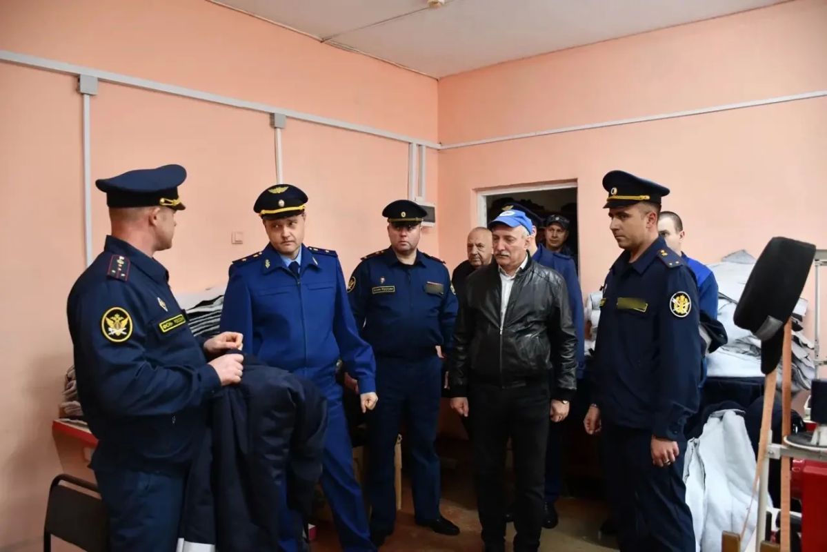 Прокурор Псковской области проверил соблюдение законодательства в ФКУ ИК-3 УФСИН России по Псковской области Прокурор Псковской области проверил соблюдение законодательства в ФКУ ИК-3 УФСИН России по Псковской области