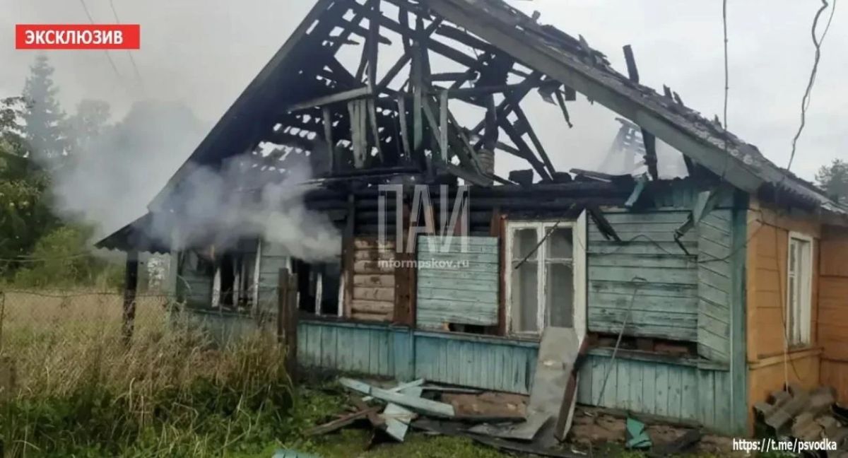 Четыре пожара потушили в Псковской области за сутки Четыре пожара потушили в Псковской области за сутки