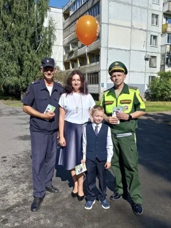 На территории Псковской области прошло мероприятие «Внимание — дети!» На территории Псковской области прошло мероприятие «Внимание — дети!»