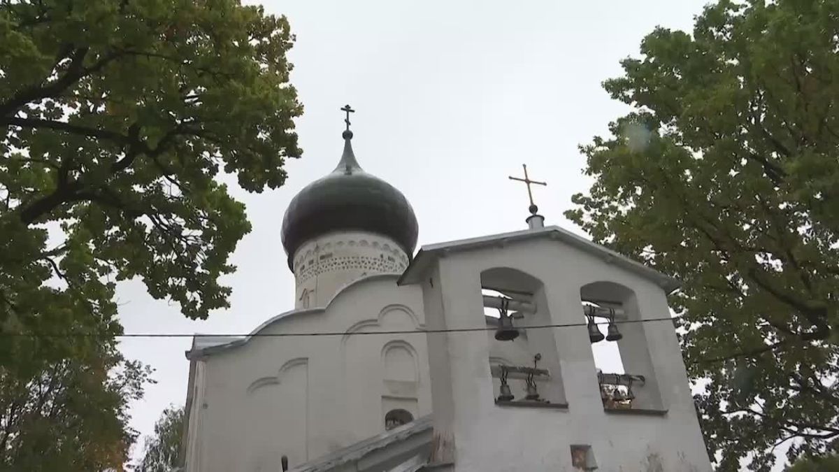 Михаил Ведерников: Вместе с нашей гостьей Маргаритой и переселенцами со всего света помолились в храме Георгия Победоносца – покровителя воинства – о защите и здравии наших бойцов и, конечно, о Победе