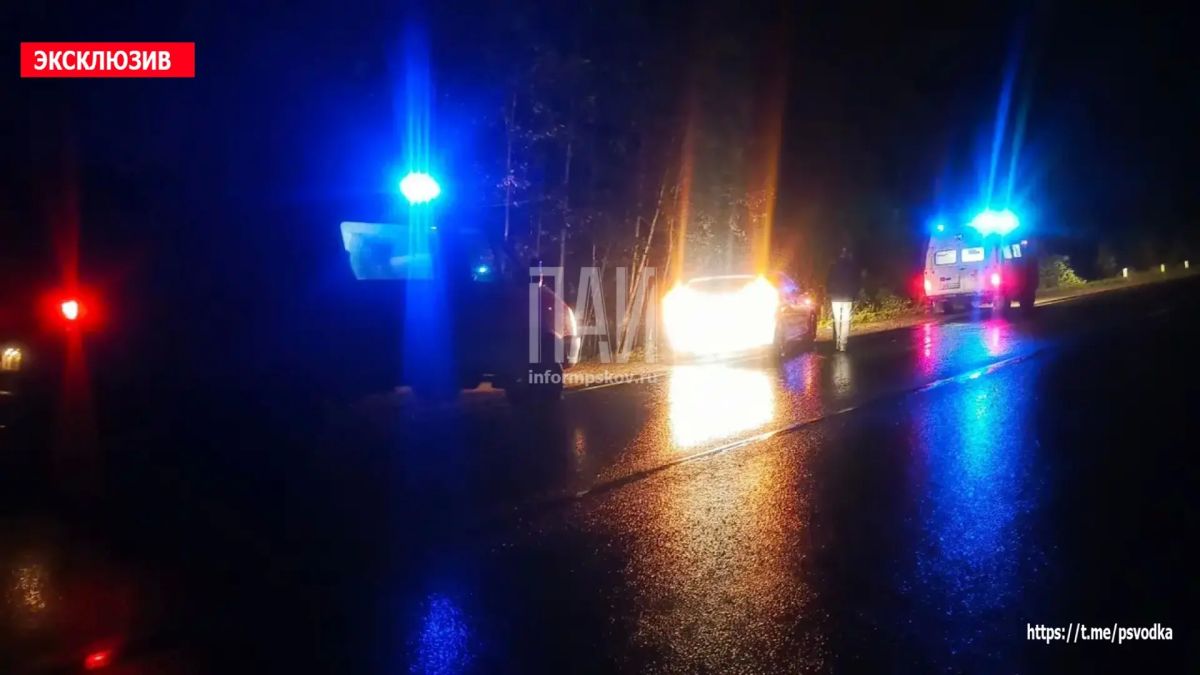 В Гдовском районе, в деревне Юшкино, водитель автомобиля Mitsubishi L200, по предварительным данным, находившийся в состоянии алкогольного опьянения, совершил столкновение с встречным автомобилем «Нива Тревел» В Гдовском районе, в деревне Юшкино, водитель автомобиля Mitsubishi L200, по предварительным данным, находившийся в состоянии алкогольного опьянения, совершил столкновение с встречным автомобилем «Нива Тревел»