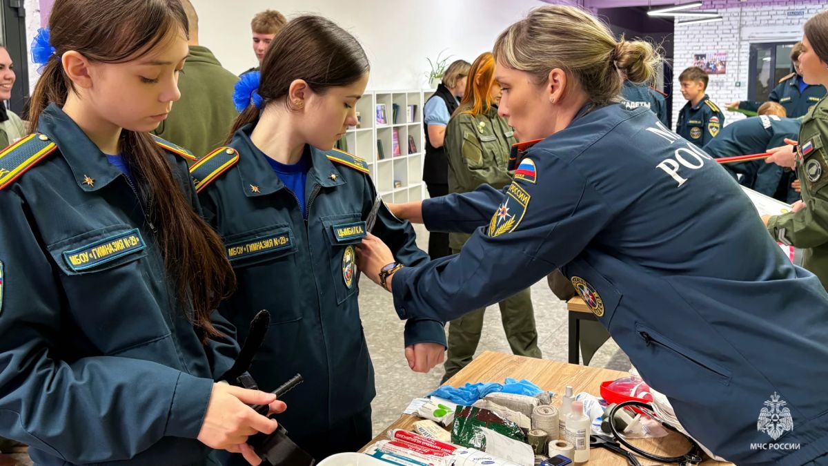 Спасибо, что #МЫВМЕСТЕ. В рамках Всероссийской акции «Спасибо, что #МЫВМЕСТЕ», приуроченной ко Дню воссоединения Донецкой Народной Республики, Луганской Народной Республики, Запорожской и Херсонской областей с Российской... Спасибо, что #МЫВМЕСТЕ. В рамках Всероссийской акции «Спасибо, что #МЫВМЕСТЕ», приуроченной ко Дню воссоединения Донецкой Народной Республики, Луганской Народной Республики, Запорожской и Херсонской областей с Российской...