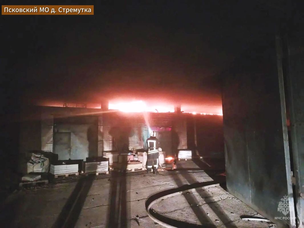 #ОперативноЗаВыходные. За выходные пожарно-спасательные подразделения Псковской области реагировали на 6 техногенных пожаров #ОперативноЗаВыходные. За выходные пожарно-спасательные подразделения Псковской области реагировали на 6 техногенных пожаров