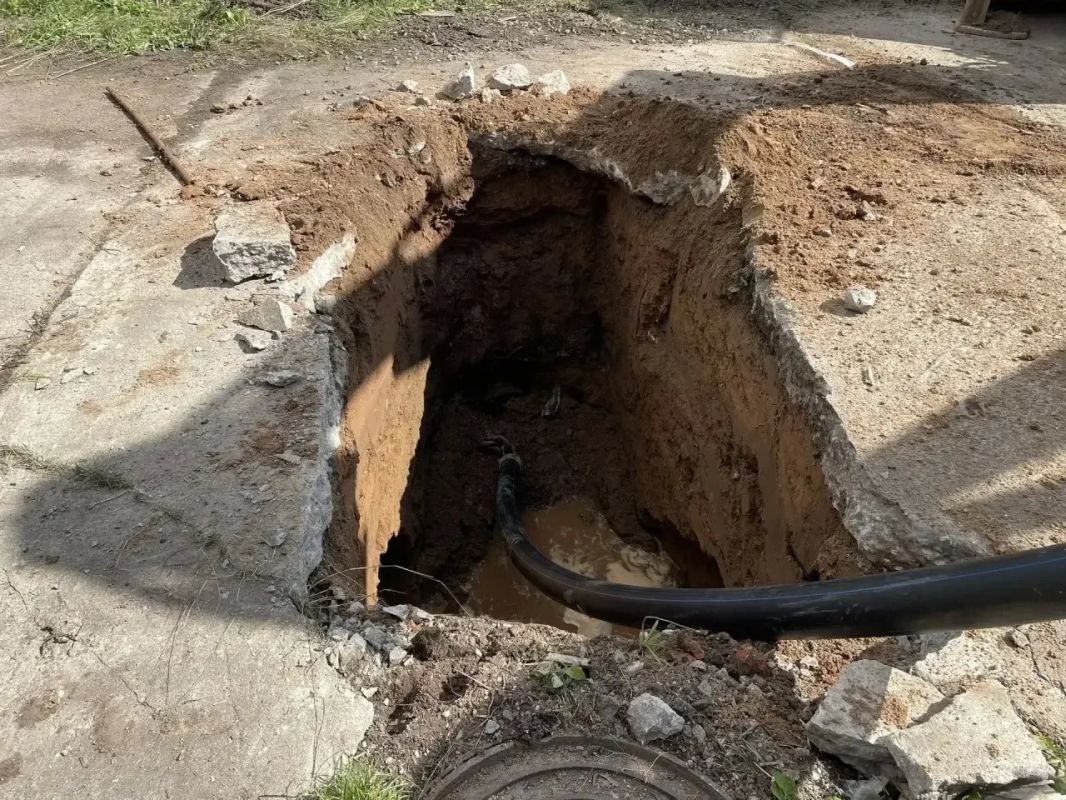 Реконструкция водовода в Великих Луках: проложено 2107 метров