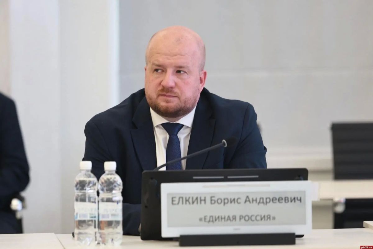 Единогласно! В Псковской области официально началась «эпоха Бориса Елкина»