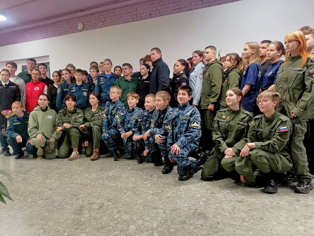 Воспитанники ВПК «Зубренок» стали участниками мероприятий Поискового движения России Воспитанники ВПК «Зубренок» стали участниками мероприятий Поискового движения России