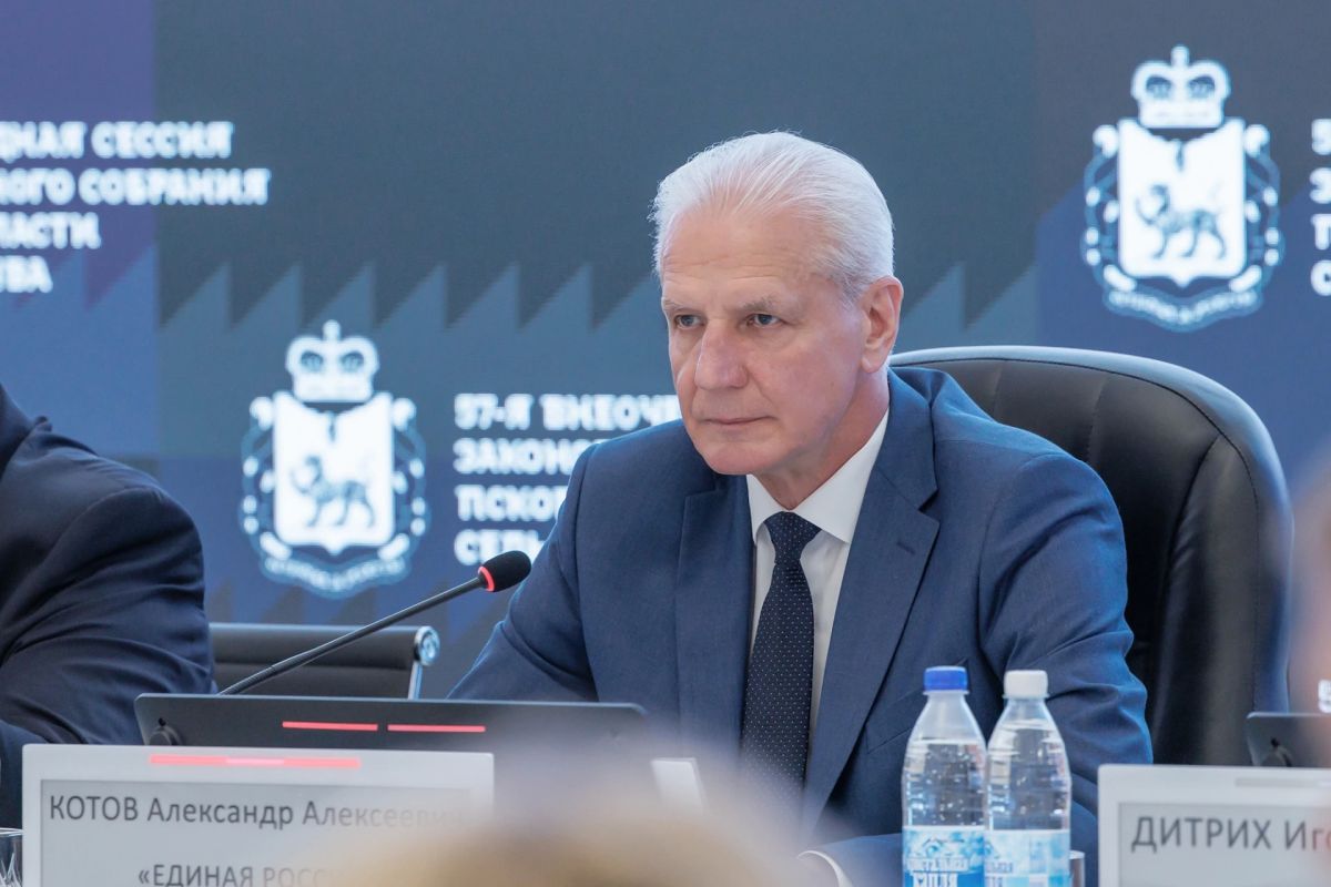 После выборов 18–20 сентября Александр Котов отказался от мандата депутата Законодательного Собрания Псковской области восьмого созыва После выборов 18–20 сентября Александр Котов отказался от мандата депутата Законодательного Собрания Псковской области восьмого созыва