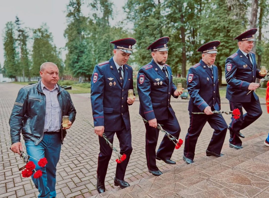 Общественному совету при ОМВД России по городу Великие Луки исполнилось 15 лет Общественному совету при ОМВД России по городу Великие Луки исполнилось 15 лет