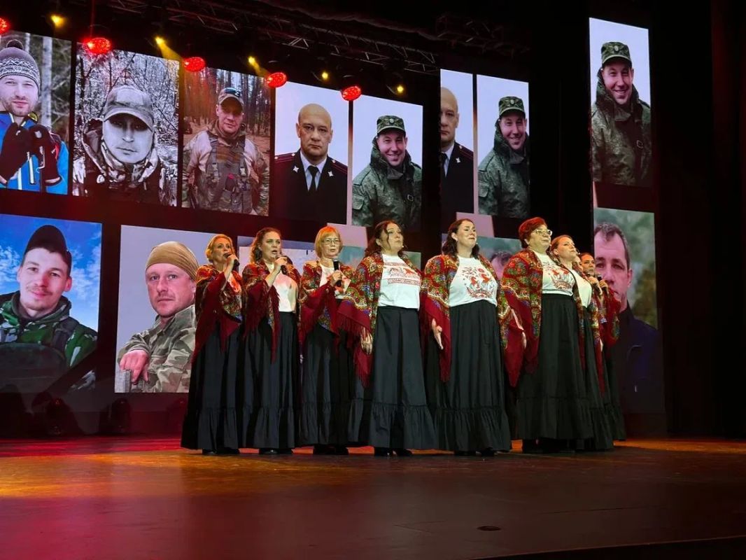 Третий окружной этап Всероссийского творческого фестиваля-конкурса «Женское сердце России» проходит в Пскове Третий окружной этап Всероссийского творческого фестиваля-конкурса «Женское сердце России» проходит в Пскове