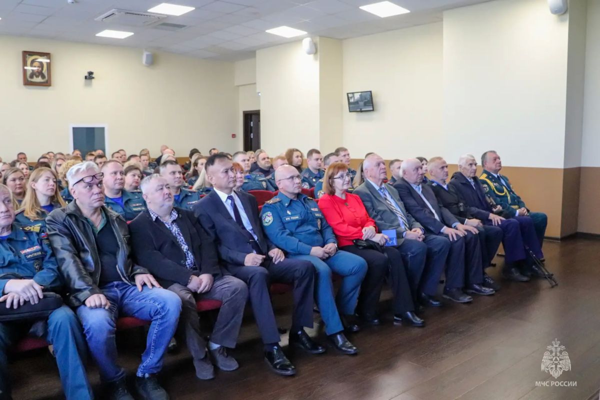 Состоялось торжественное мероприятие, посвященное Дню гражданской обороны Состоялось торжественное мероприятие, посвященное Дню гражданской обороны