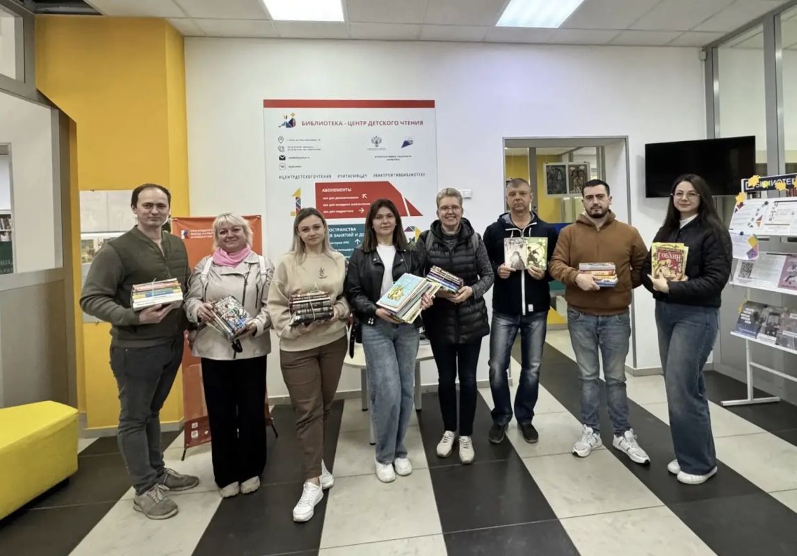 Росгранстрой принял участие в благотворительном сборе книг