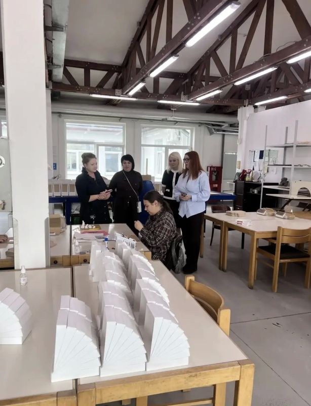 В рамках мероприятий «Знакомство с работой комплексной системы сопровождения людей с ментальными особенностями, тяжелыми и множественными нарушениями развития» заместитель министра социальной защиты Псковской области Татьяна... В рамках мероприятий «Знакомство с работой комплексной системы сопровождения людей с ментальными особенностями, тяжелыми и множественными нарушениями развития» заместитель министра социальной защиты Псковской области Татьяна...