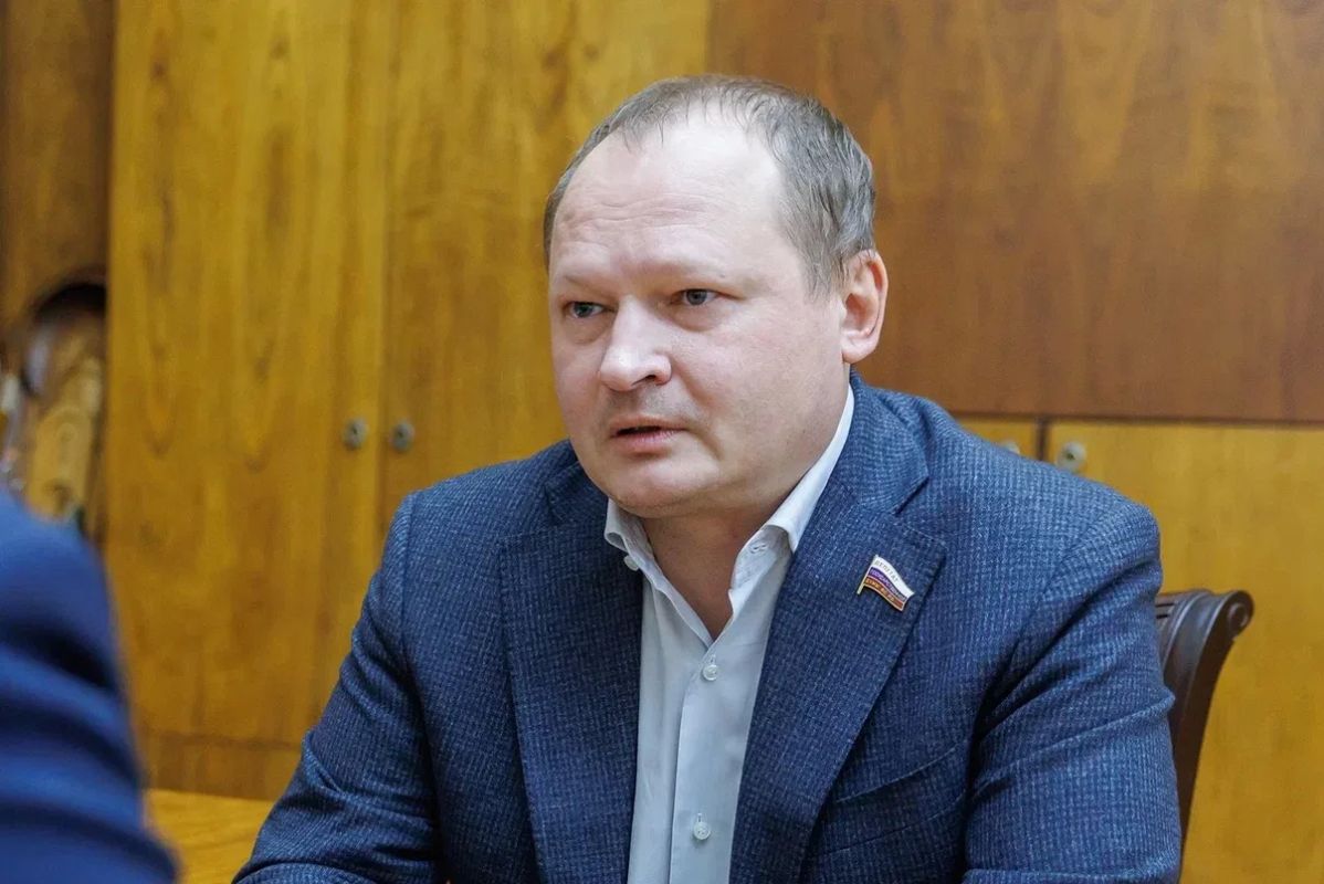 Елкин Борис: Сегодня встретился с депутатом Госдумы Антоном Морозом Елкин Борис: Сегодня встретился с депутатом Госдумы Антоном Морозом