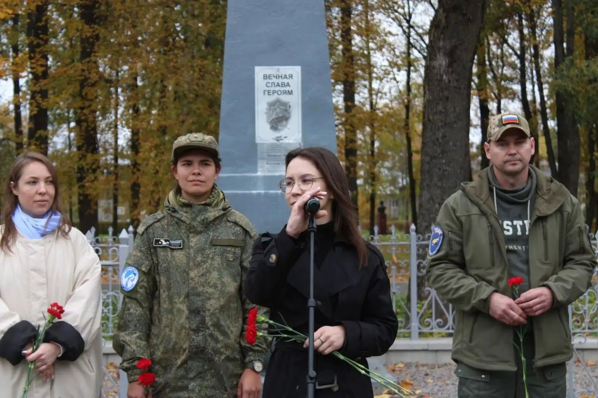 В Псковской области стартовала Межрегиональная экспедиция студенческих поисковых отрядов «XV Студенческая Вахта Памяти: Северо-Западный фронт» В Псковской области стартовала Межрегиональная экспедиция студенческих поисковых отрядов «XV Студенческая Вахта Памяти: Северо-Западный фронт»