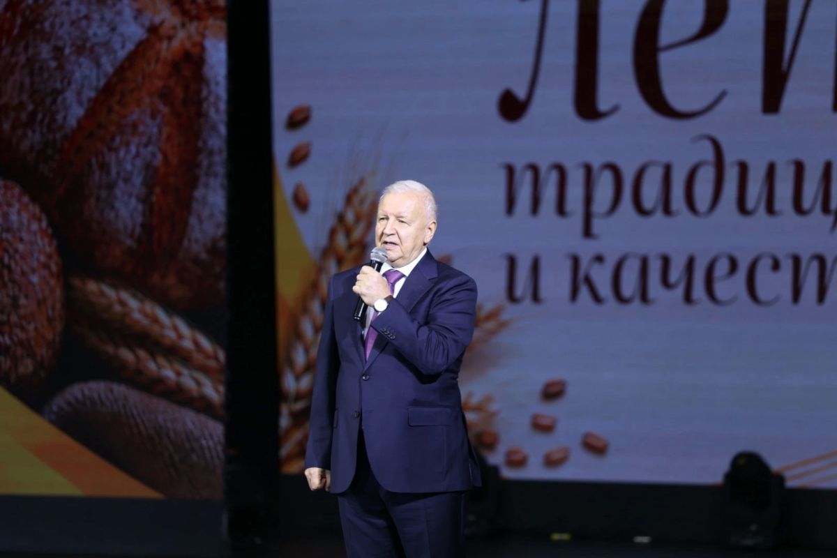 80-летие со дня основания отмечает Псковский хлебокомбинат 80-летие со дня основания отмечает Псковский хлебокомбинат