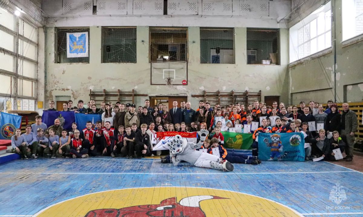В Пскове подвели итоги региональных соревнований «Школа безопасности» В Пскове подвели итоги региональных соревнований «Школа безопасности»