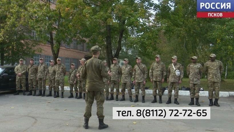 Военкомат Пскова продолжает набор в добровольческие отряды "БАРС"
