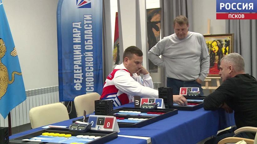 В фонде "Защитники Отечества" новички и мастера сыграли в нарды В фонде "Защитники Отечества" новички и мастера сыграли в нарды