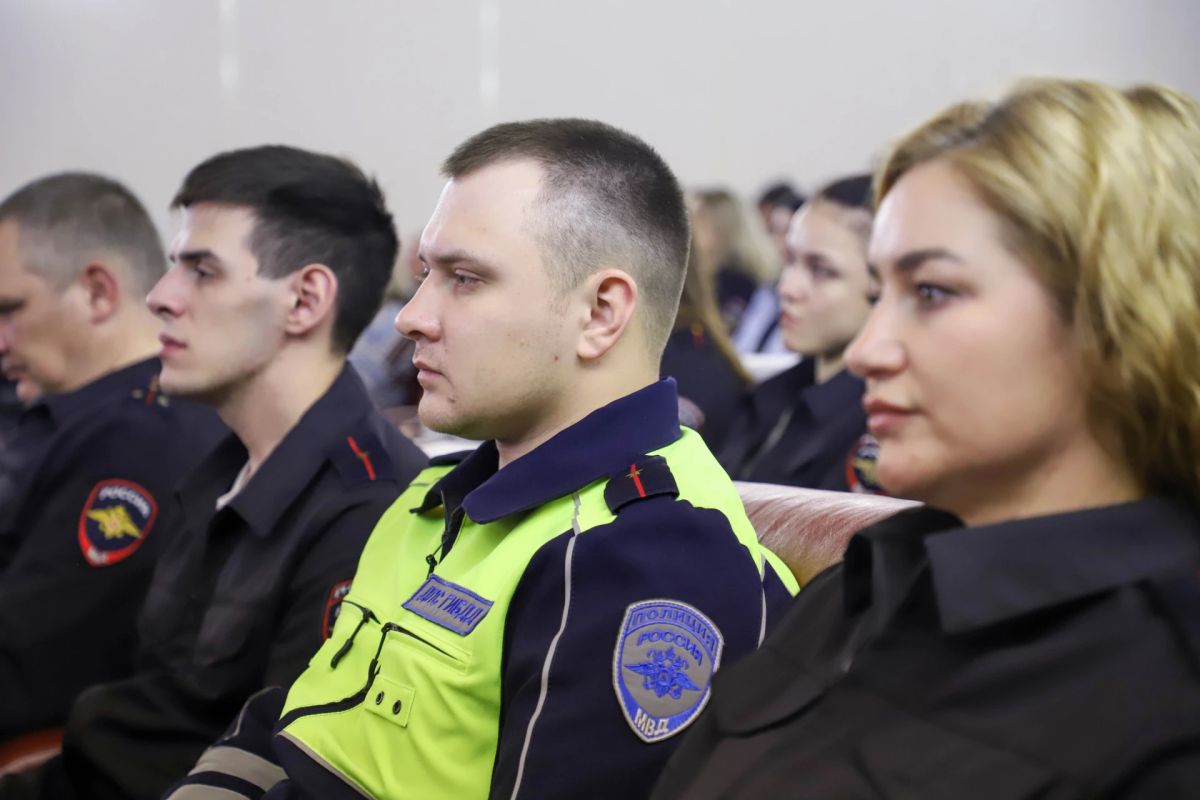 В УМВД России по Псковской области состоялось занятие по государственноправовому информированию В УМВД России по Псковской области состоялось занятие по государственноправовому информированию