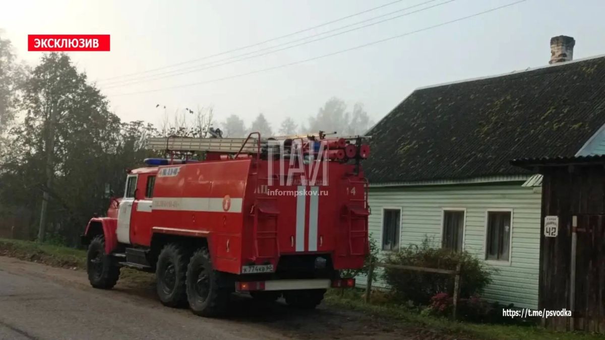В Красногородске на улице Больничной у дома № 48 столкнулись ВАЗ-2107 и Citron В Красногородске на улице Больничной у дома № 48 столкнулись ВАЗ-2107 и Citron