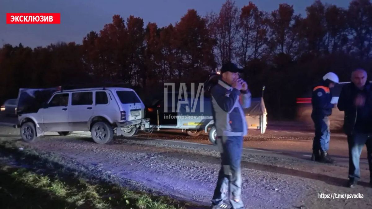 В Псковском районе, на 6-м километре автодороги Псков-Гдов, после деревни Солоново в сторону Гдова, произошло столкновение автомобиля «Нива» с прицепом и автомобиля Lada Granta