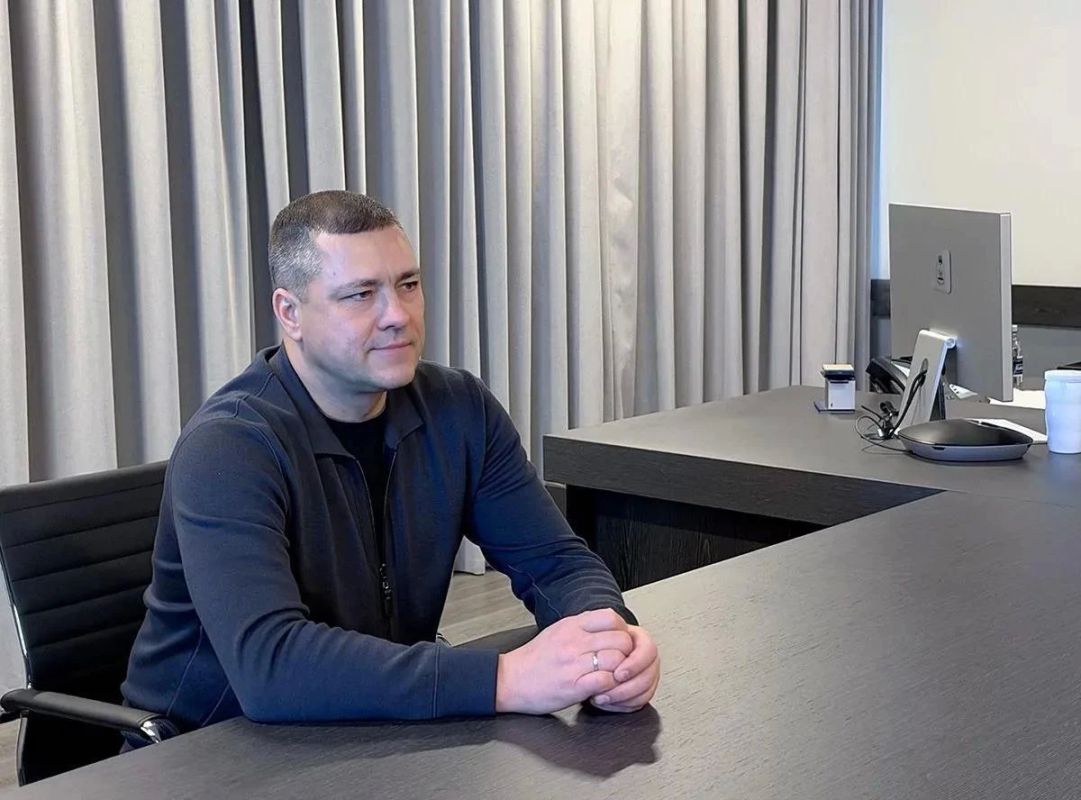 Губернатор Псковской области Михаил Ведерников обсудил с секретарём регионального отделения «Единой России», депутатом Госдумы Александром Козловским итоги избирательной кампании и планы на будущее Губернатор Псковской области Михаил Ведерников обсудил с секретарём регионального отделения «Единой России», депутатом Госдумы Александром Козловским итоги избирательной кампании и планы на будущее
