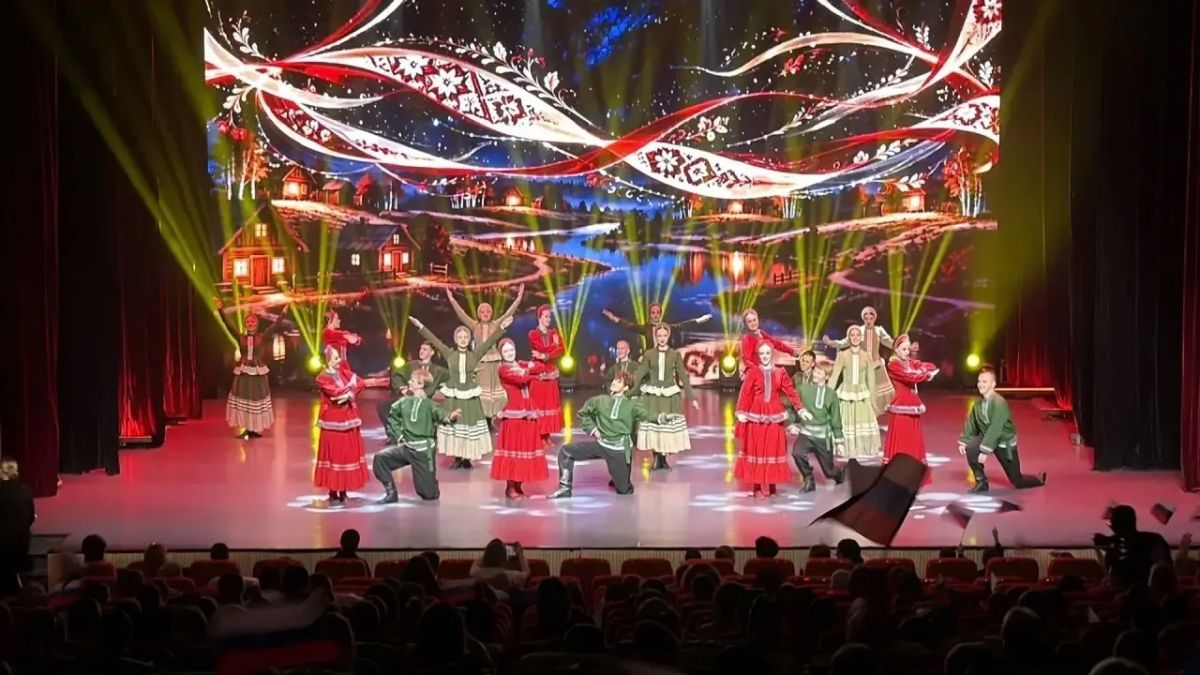 Заслуженный театр танца «Русские узоры» в центре внимания международной сцены! Заслуженный театр танца «Русские узоры» в центре внимания международной сцены!