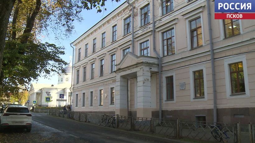 "Один из основоположников протезирования": память Германа Альбрехта увековечат на фасаде первой школы