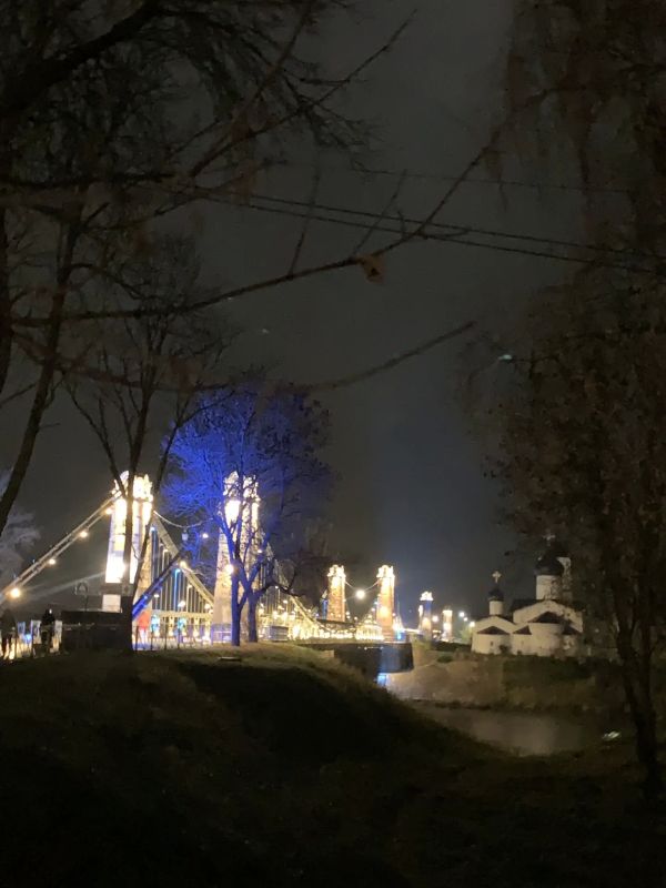 Прошедшую неделю сотрудники УФК по Псковской области завершили увлекательным туром, сменив рабочие будни на свежий воздух и невероятную красоту вечернего города Остров Прошедшую неделю сотрудники УФК по Псковской области завершили увлекательным туром, сменив рабочие будни на свежий воздух и невероятную красоту вечернего города Остров