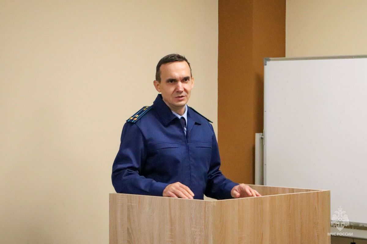 Антикоррупционный диалог. Сегодня в Главном управлении МЧС России по Псковской области прошла важная встреча, посвященная профилактике коррупционных правонарушений
