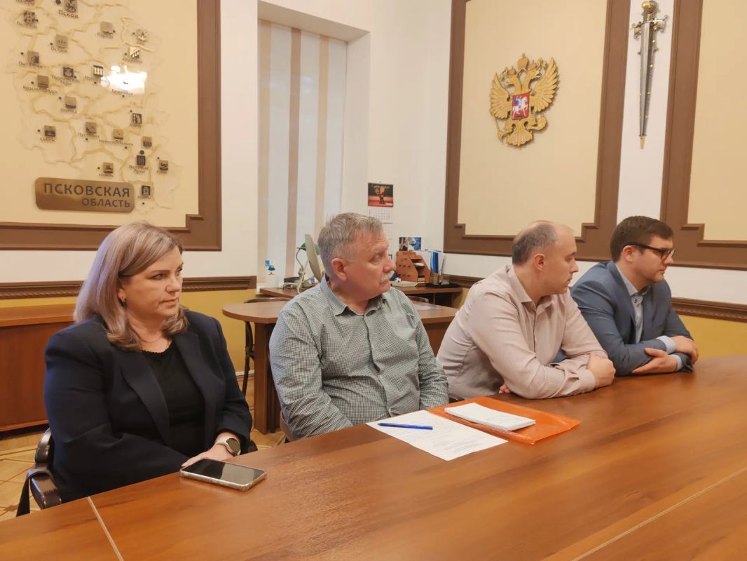 Состоялось заседание контрольно-ревизионной службы (КРС) при Избирательной комиссии Псковской области Состоялось заседание контрольно-ревизионной службы (КРС) при Избирательной комиссии Псковской области